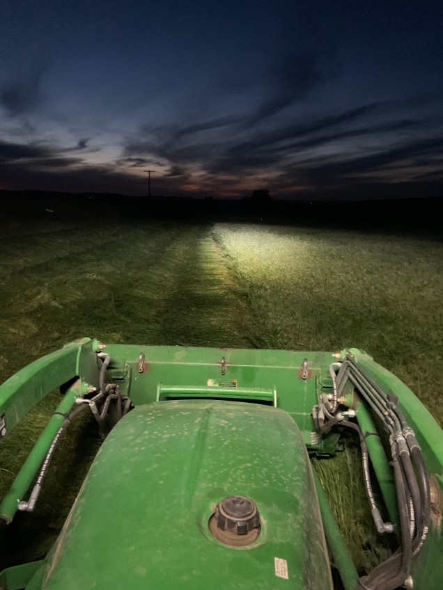 A23FE2C7-2C97-4D02-8C86-16E107CEFE7C